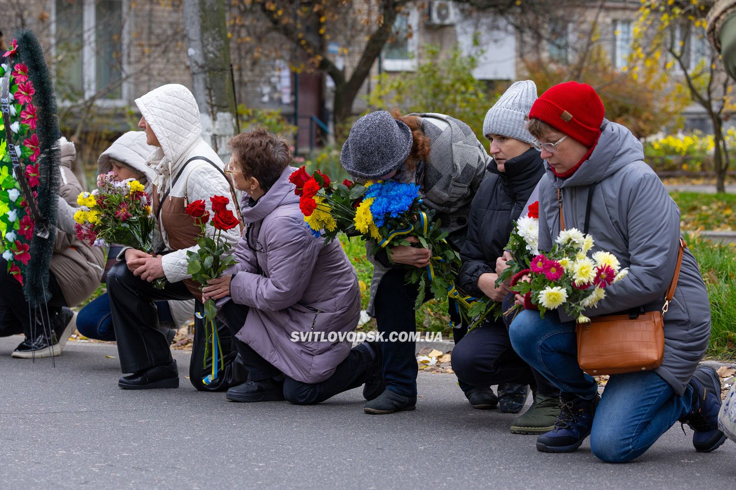 Світловодськ попрощався з полеглим захисником України Володимиром Додиваном Світловодськ попрощався з полеглим захисником України Володимиром Додиваном