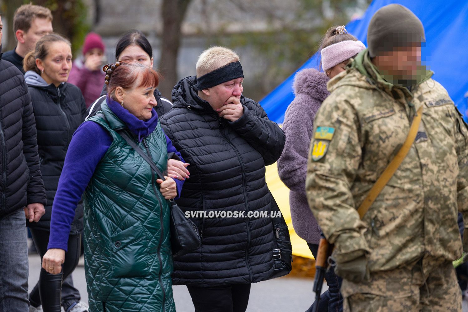 Світловодськ попрощався з полеглим захисником України Володимиром Додиваном Світловодськ попрощався з полеглим захисником України Володимиром Додиваном