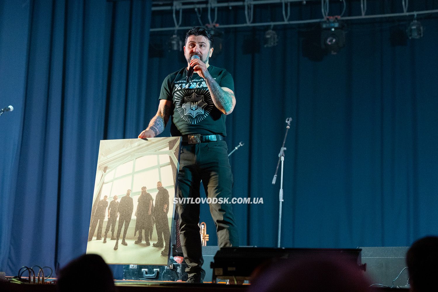 Три години патріотичної прокачки та професійне музикування: свій 436-й концерт Kozak System зіграв у Світловодську Три години патріотичної прокачки та професійне музикування: свій 436-й концерт Kozak System зіграв у Світловодську