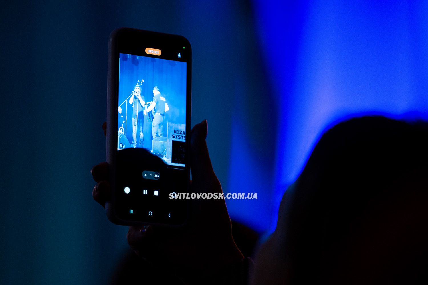 Три години патріотичної прокачки та професійне музикування: свій 436-й концерт Kozak System зіграв у Світловодську Три години патріотичної прокачки та професійне музикування: свій 436-й концерт Kozak System зіграв у Світловодську