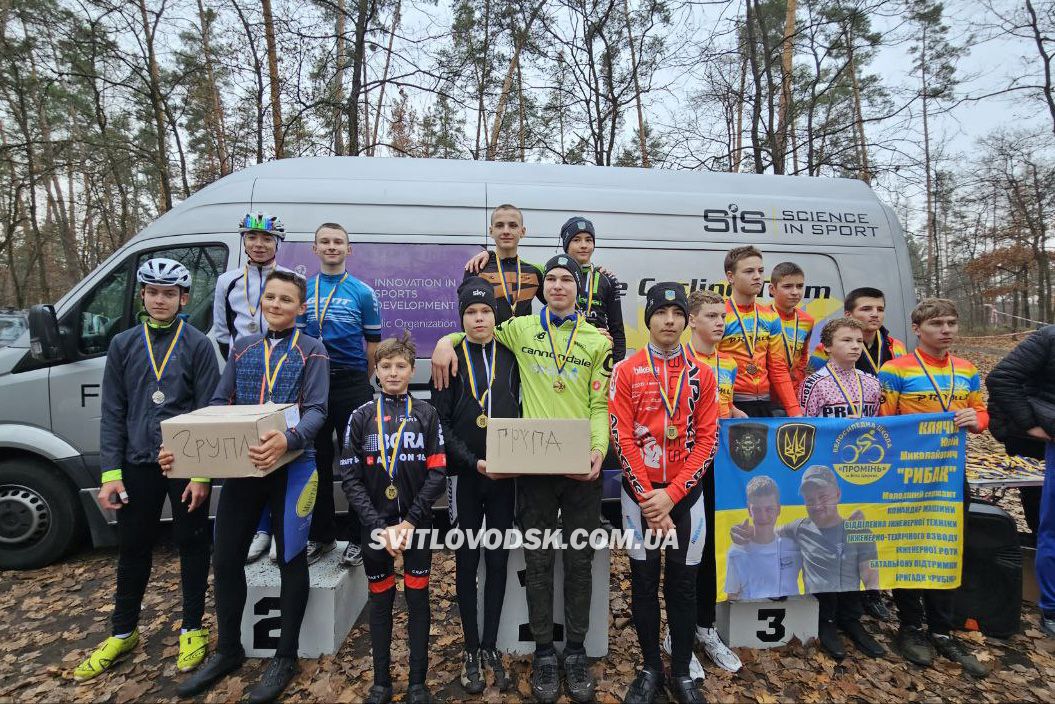 Два золота та бронза: вихованці КДЮСШ№1 привезли медалі з чемпіонату України