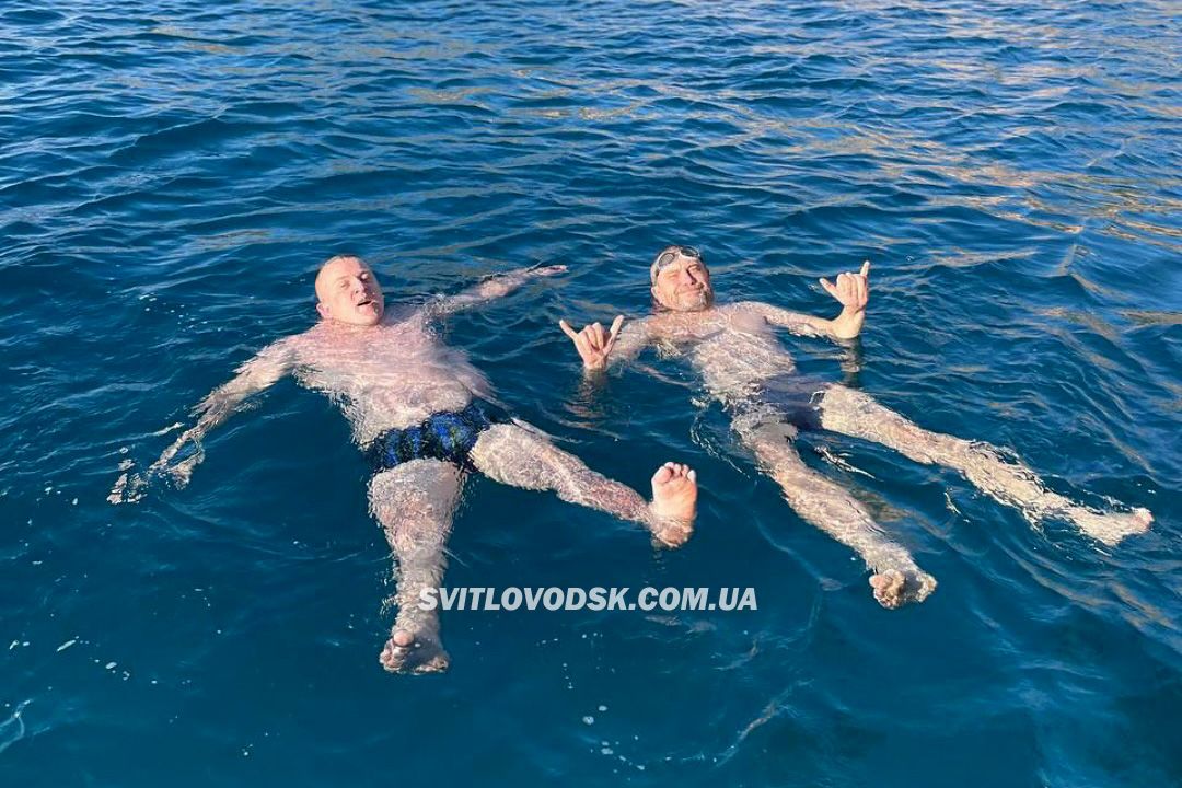 Море, тиша і підтримка: ветерани зі Світловодська пройшли реабілітацію в Греції