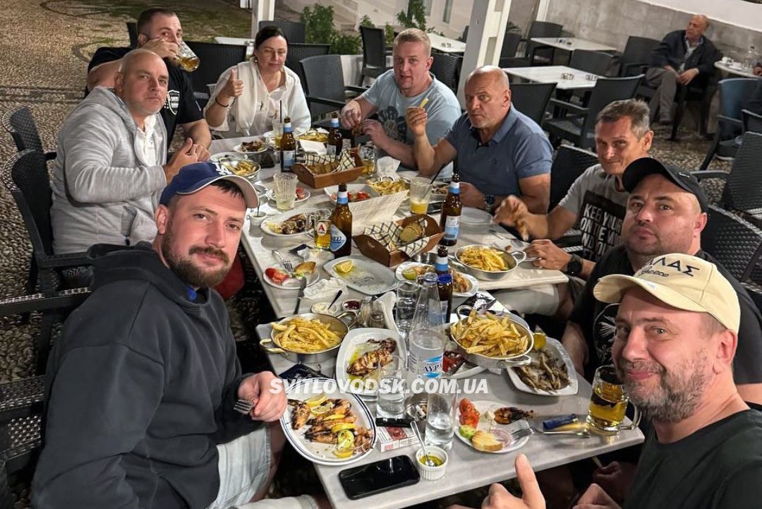 Море, тиша і підтримка: ветерани зі Світловодська пройшли реабілітацію в Греції