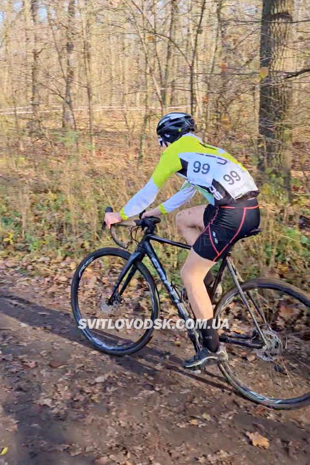 Золотий фінал сезону: тріумф Анастасії Довгaнюк і сильні старти команди Золотий фінал сезону: тріумф Анастасії Довгaнюк і сильні старти команди