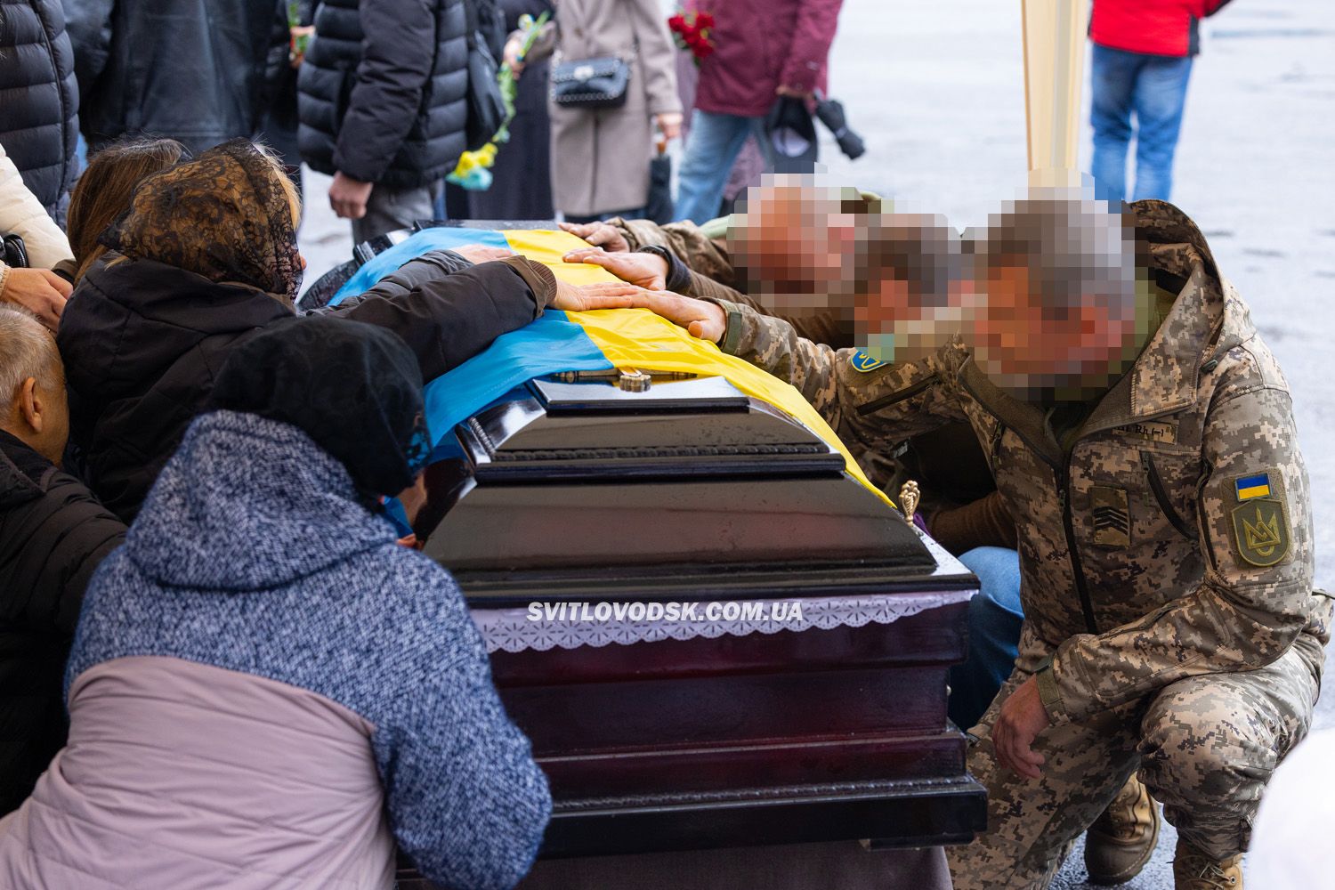 Світловодськ попрощався із загиблим захисником України Русланом Сорокою