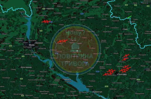 Нічна атака на Світловодськ: масований удар дронами та ракетами Нічна атака на Світловодськ: масований удар дронами та ракетами