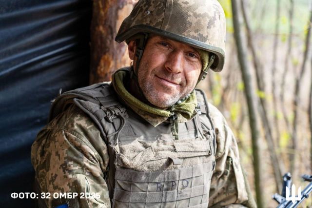 У цих поглядах – спокійна мрія про мир, про родини, про вільну Україну.