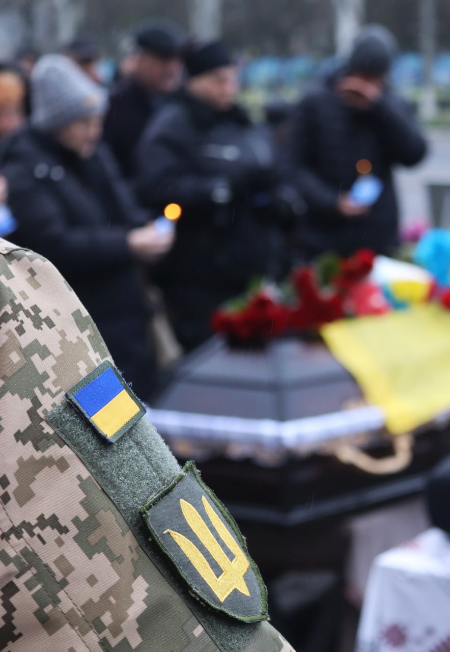 Світловодськ попрощався із загиблим захисником Михайлом Плахотним Світловодськ попрощався із загиблим захисником Михайлом Плахотним