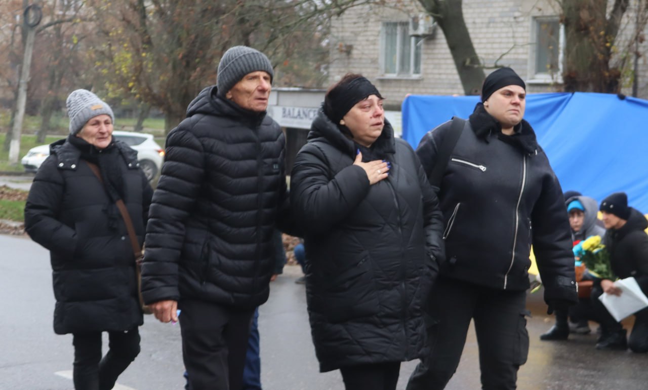 Світловодськ попрощався із загиблим захисником Михайлом Плахотним Світловодськ попрощався із загиблим захисником Михайлом Плахотним