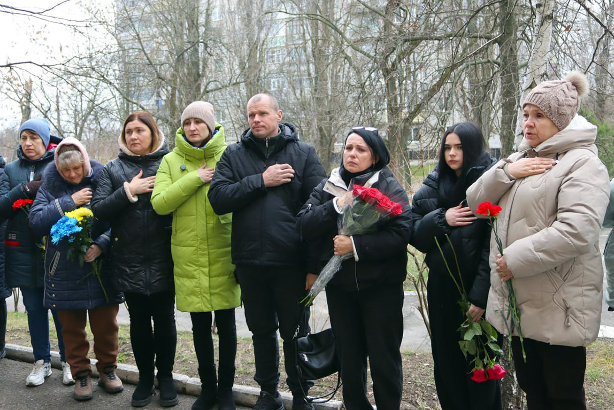 У Світловодську відкрили меморіальну дошку Олександру Чернову У Світловодську відкрили меморіальну дошку Олександру Чернову