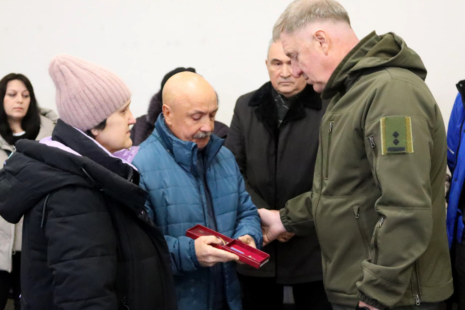 Родинам полеглих воїнів зі Світловодська передали ордени «За мужність» (посмертно)