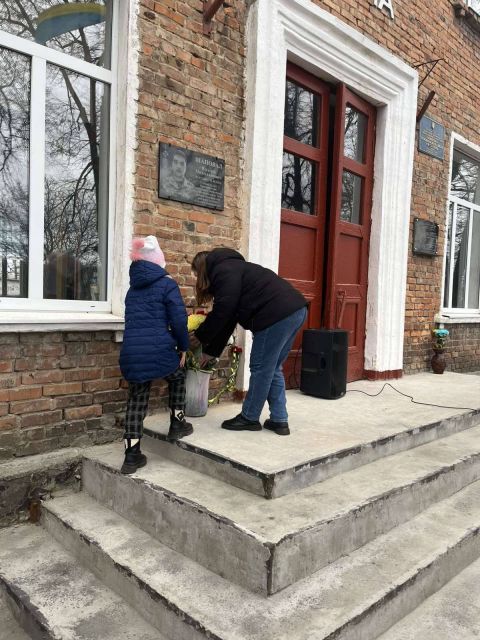 У Павлівському ліцеї відкрили меморіальну дошку на честь загиблого воїна ССО