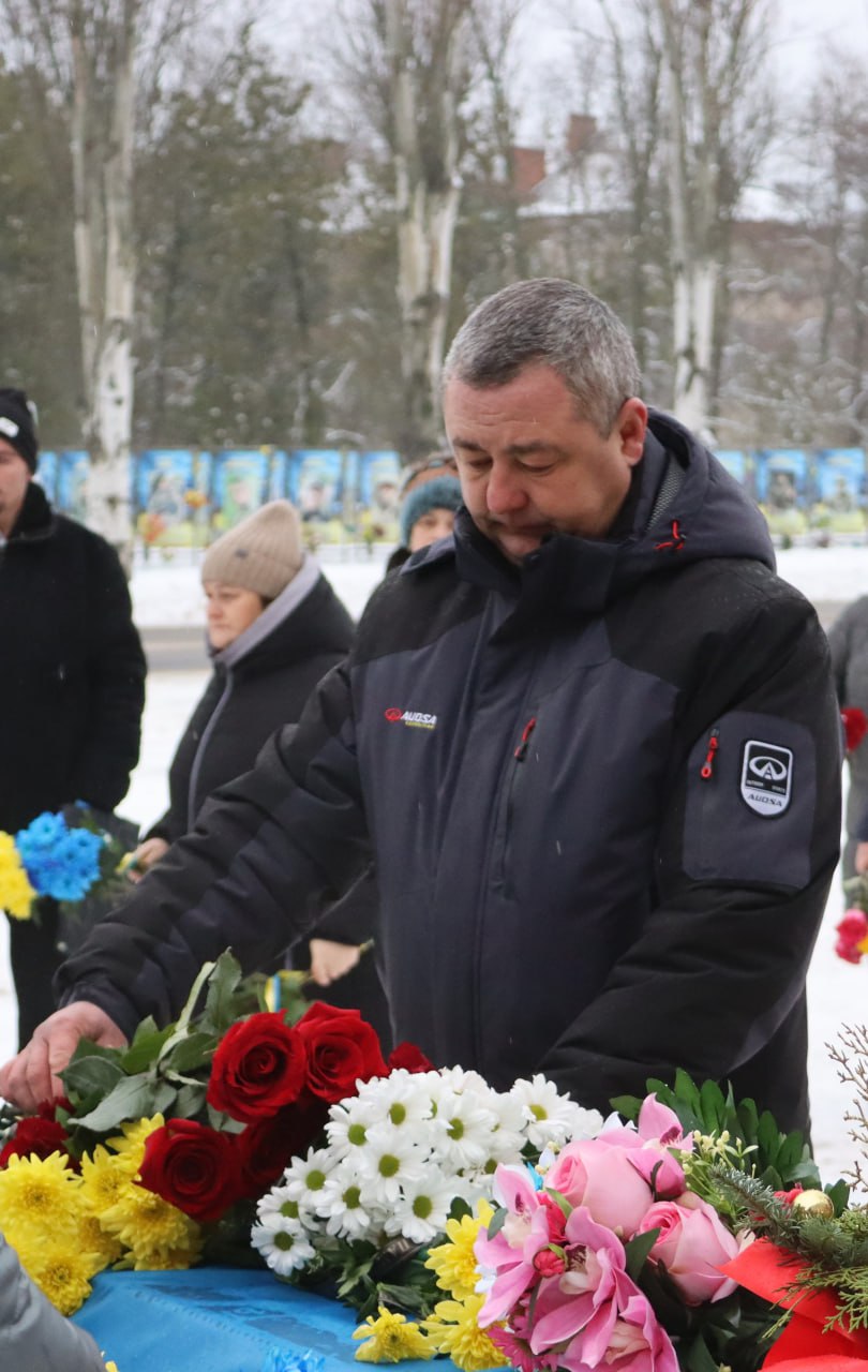 Світловодськ попрощався з Денисом Хижняком Світловодськ попрощався з Денисом Хижняком