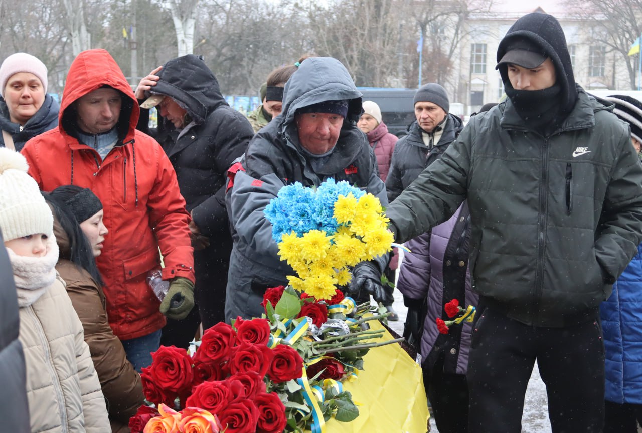 Світловодськ попрощався із загиблим захисником України Олександром Бєлих