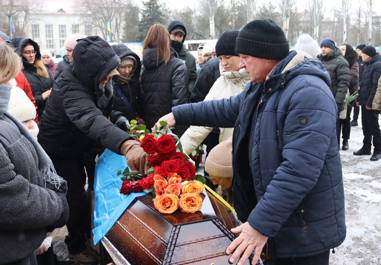 Світловодськ попрощався із загиблим захисником України Олександром Бєлих
