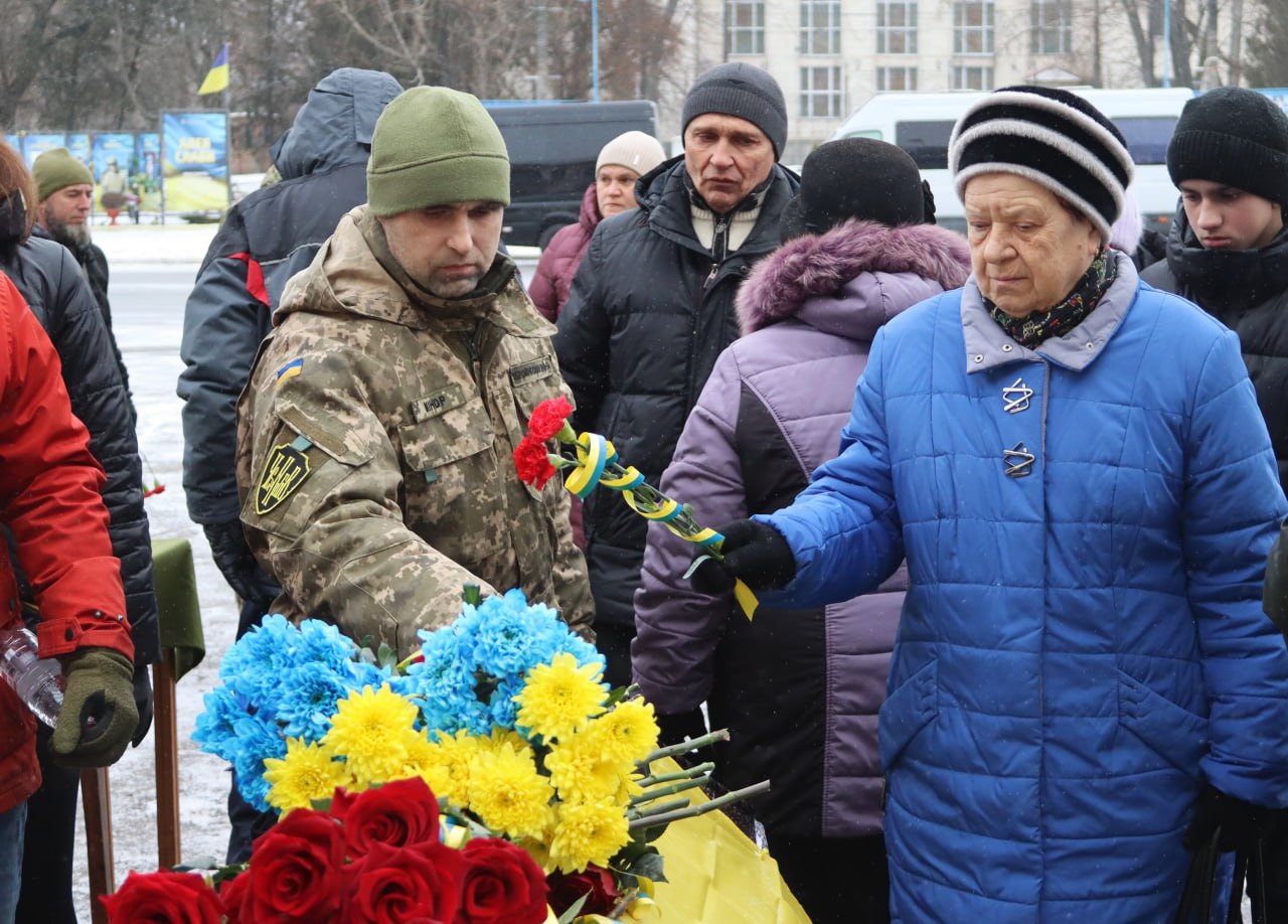 Світловодськ попрощався із загиблим захисником України Олександром Бєлих