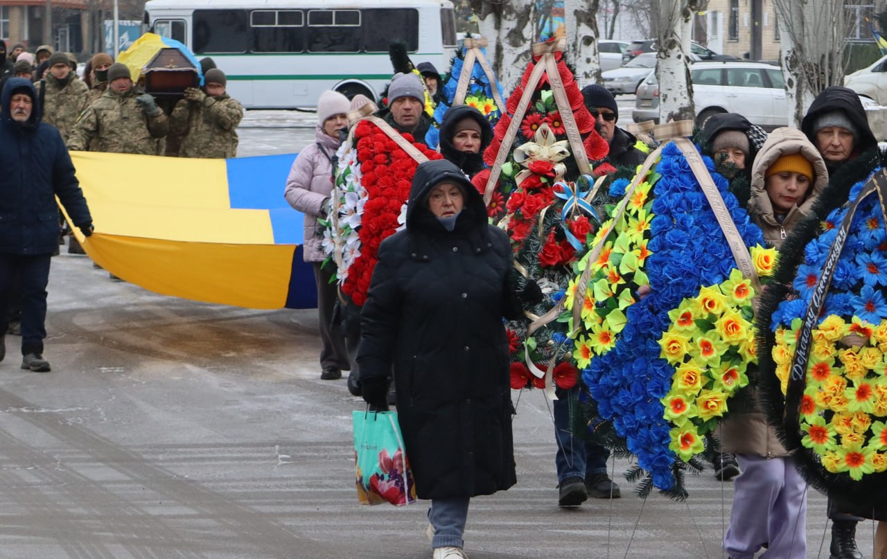 Світловодськ попрощався із загиблим захисником України Олександром Бєлих