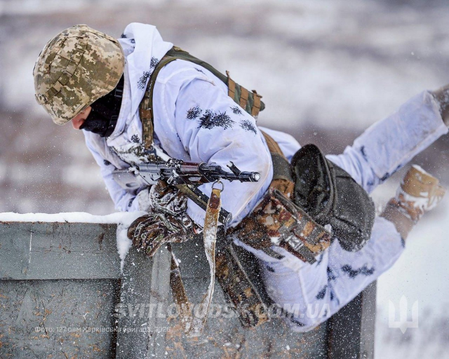 Наші новобранці за програмою «Контракт 18–24» проходять базову військову підготовку на полігоні