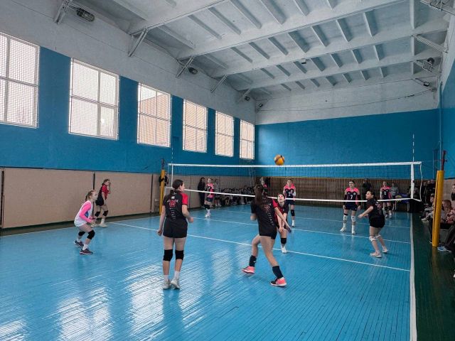 У Світловодську провели перший обласний чемпіонат з волейболу серед дівчат