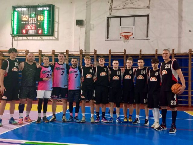 У Світловодську провели благодійний баскетбольний матч на підтримку ЗСУ