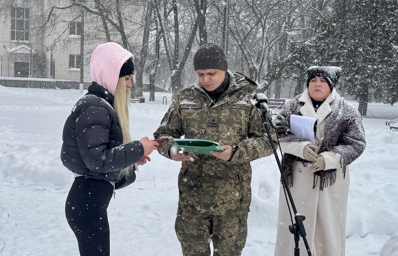 У Світловодську вшанували пам'ять героїв Небесної сотні У Світловодську вшанували пам'ять героїв Небесної сотні