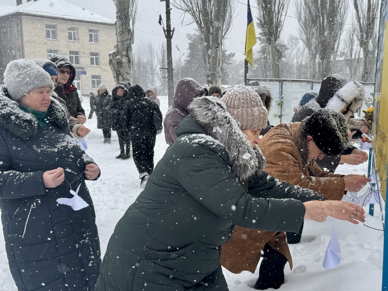 У Світловодську вшанували пам'ять героїв Небесної сотні У Світловодську вшанували пам'ять героїв Небесної сотні