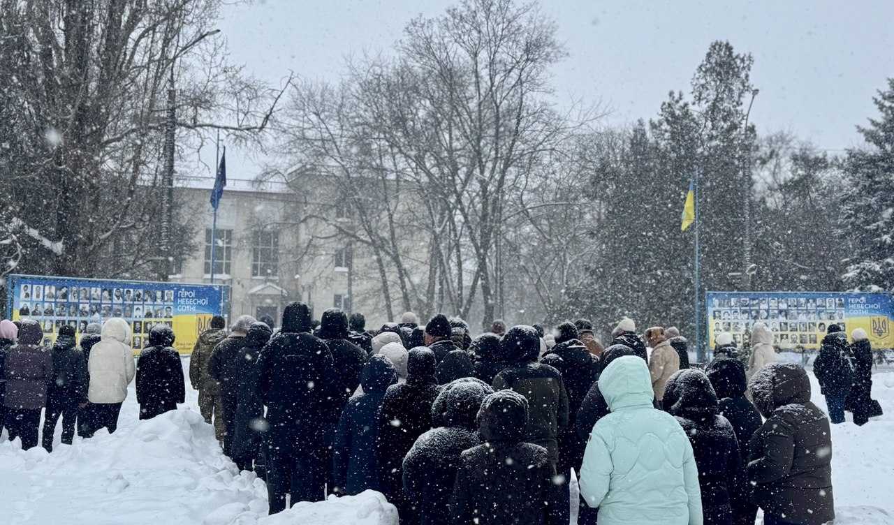 У Світловодську вшанували пам'ять героїв Небесної сотні У Світловодську вшанували пам'ять героїв Небесної сотні