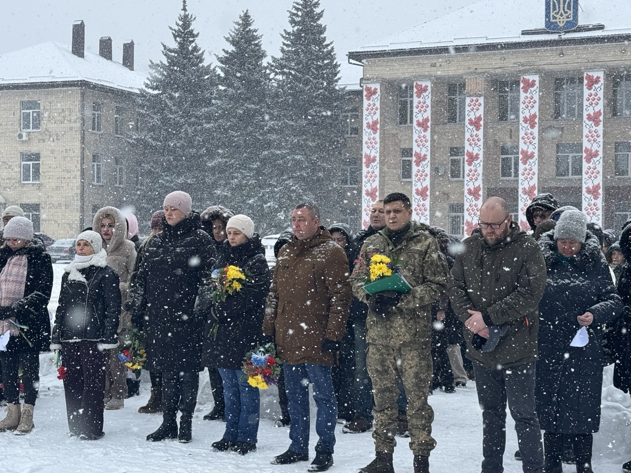 У Світловодську вшанували пам'ять героїв Небесної сотні У Світловодську вшанували пам'ять героїв Небесної сотні