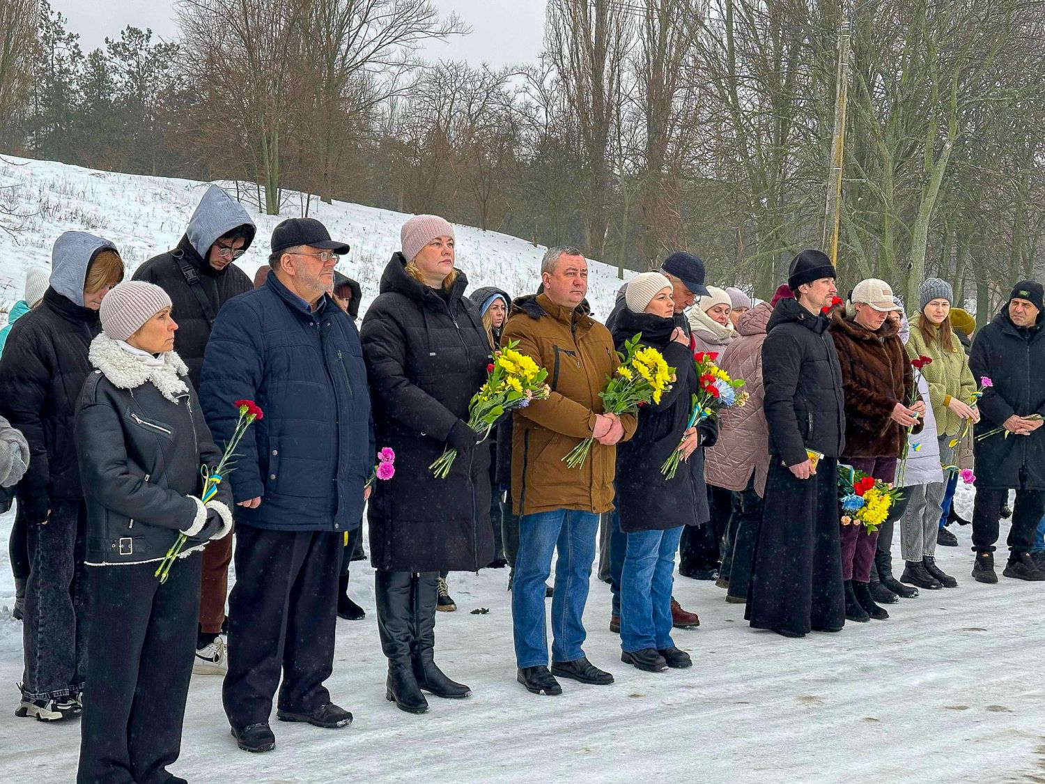У Світловодську вшанували пам'ять загиблих у четверті роковини повномасштабного вторгнення