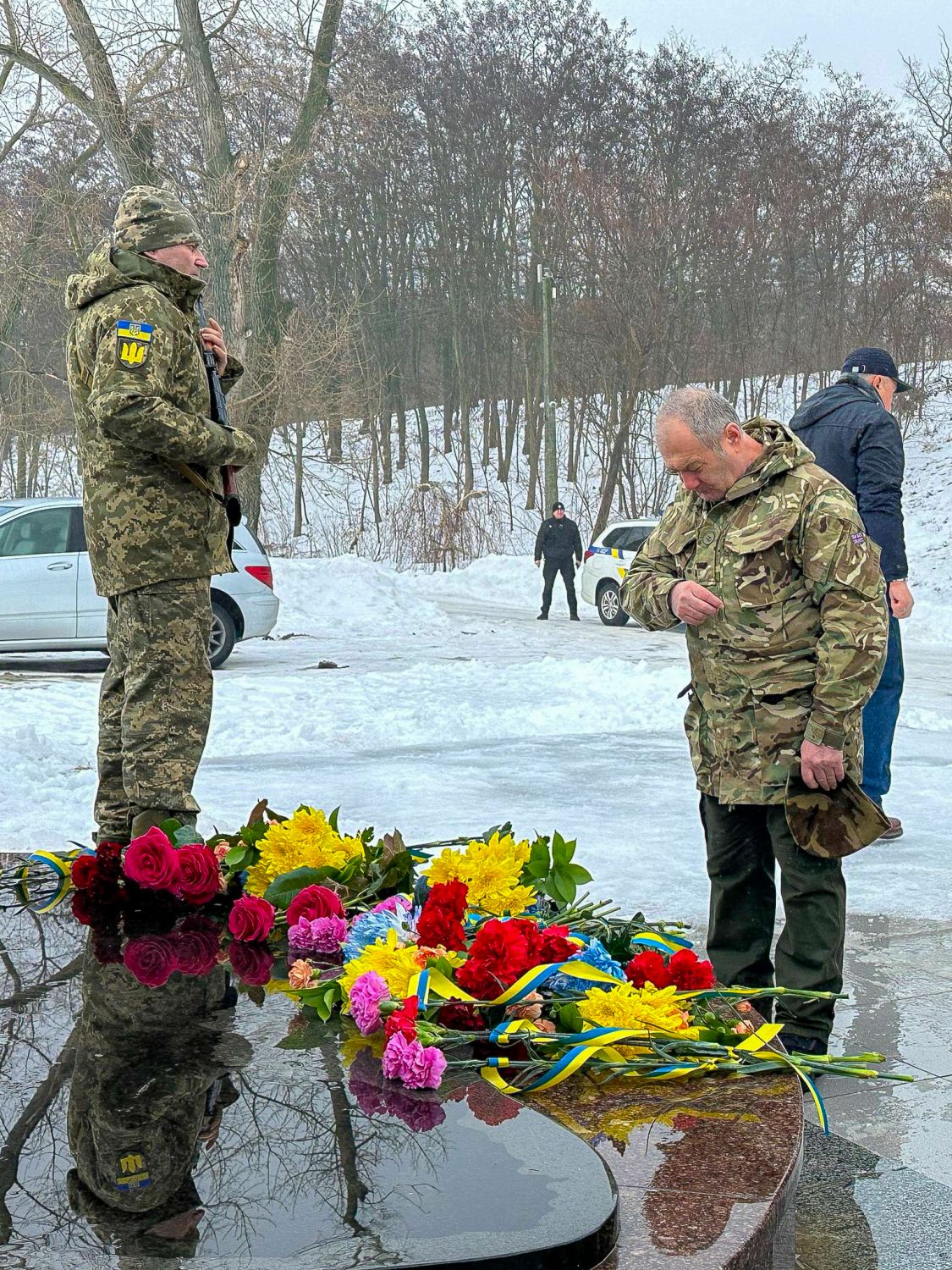 У Світловодську вшанували пам'ять загиблих у четверті роковини повномасштабного вторгнення