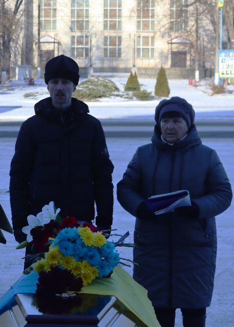 Світловодськ провів в останню дорогу полеглого захисника України Сергія Капітана