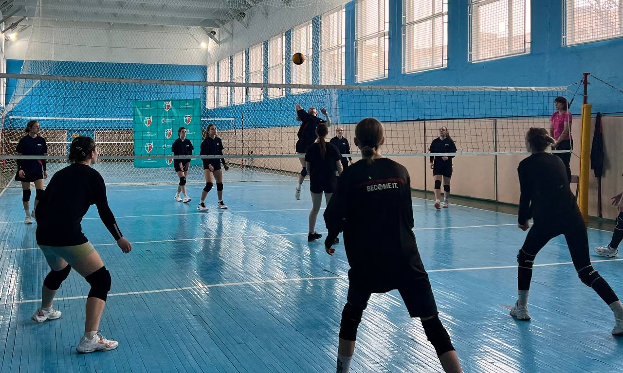 У Світловодську визначили кращих волейболісток району