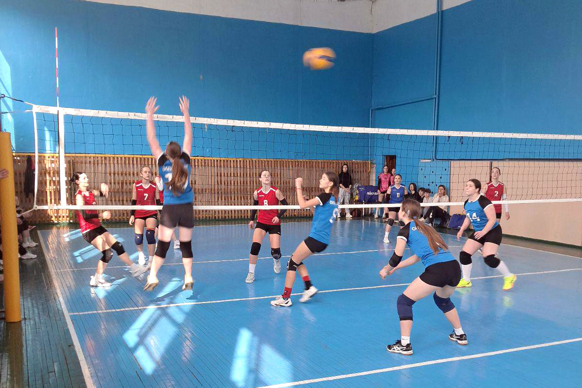 Світловодські волейболістки виграли чемпіонат Кіровоградської області