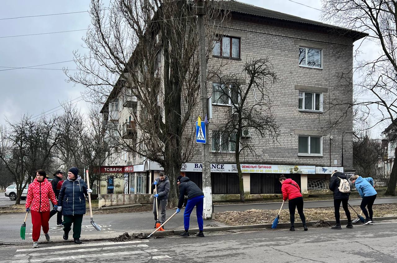 У Світловодську відбулася перша весняна загальноміська толока