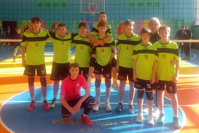 Світловодські волейболісти вийшли до фіналу «Дитячої ліги»