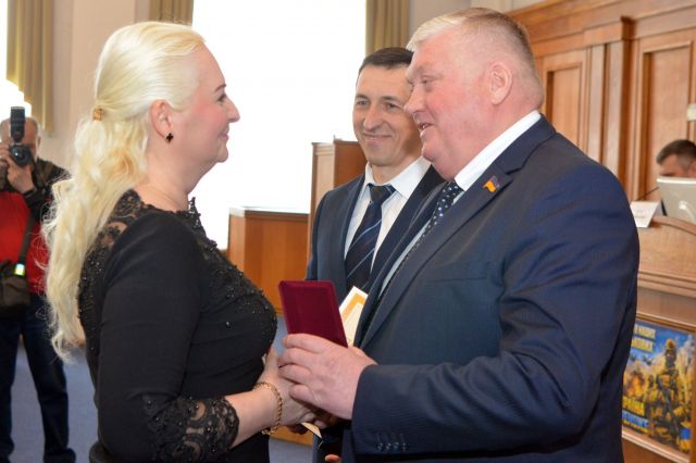 Працівниця Світловодської міської ради Ольга Джеус отримала обласну нагороду