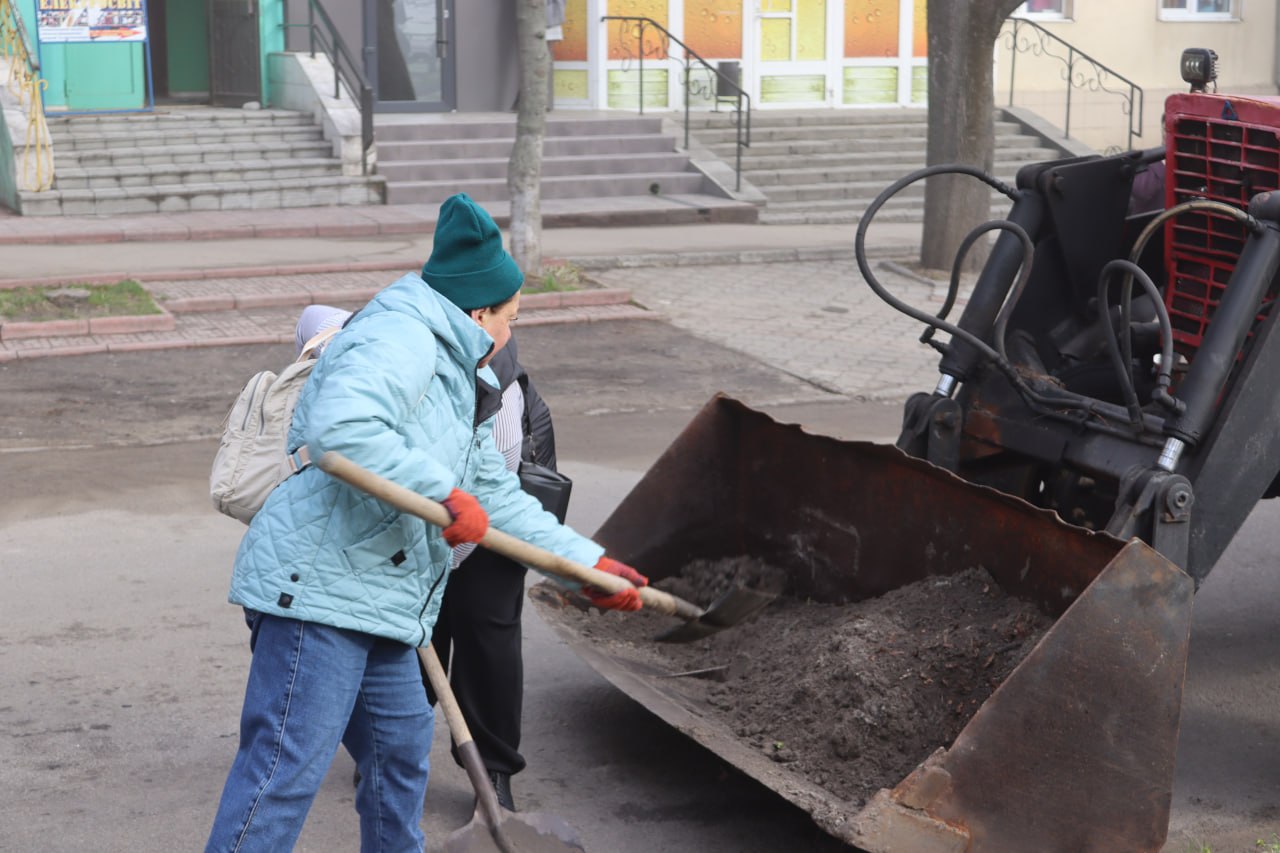 У Світловодську триває весняна толока