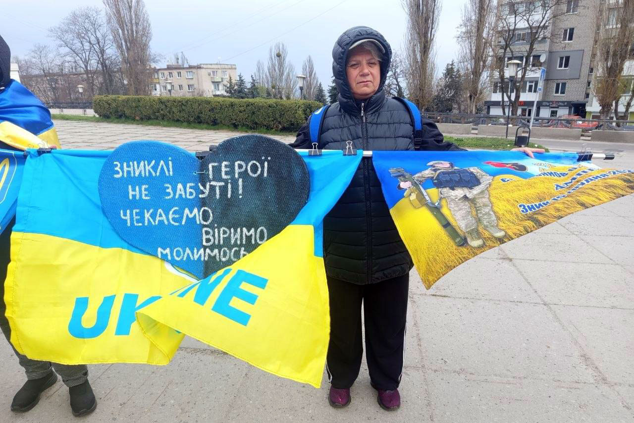 У Світловодську вшанували пам'ять зниклих безвісти та полонених захисників