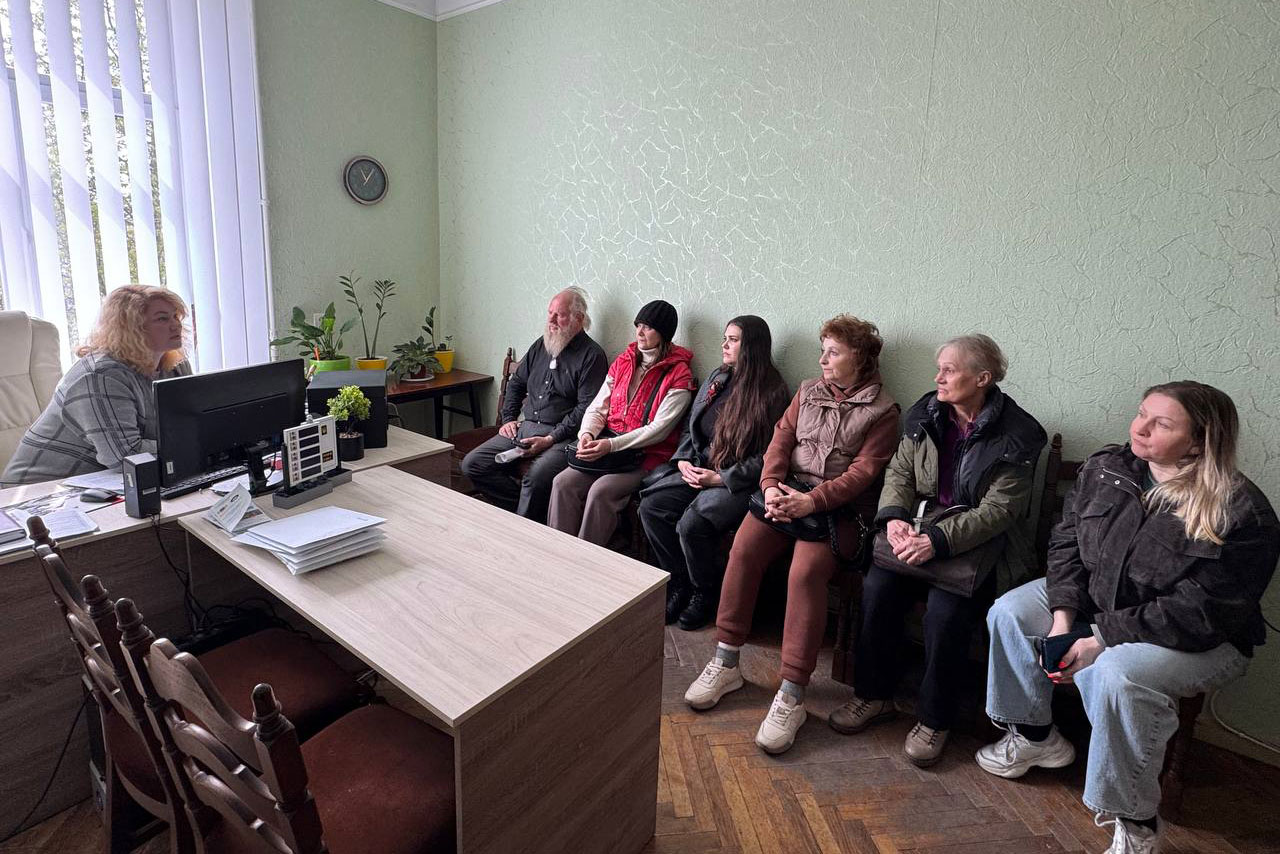 Кошти з Великоднього арт-майданчика отримали майстрині «невидимого фронту»