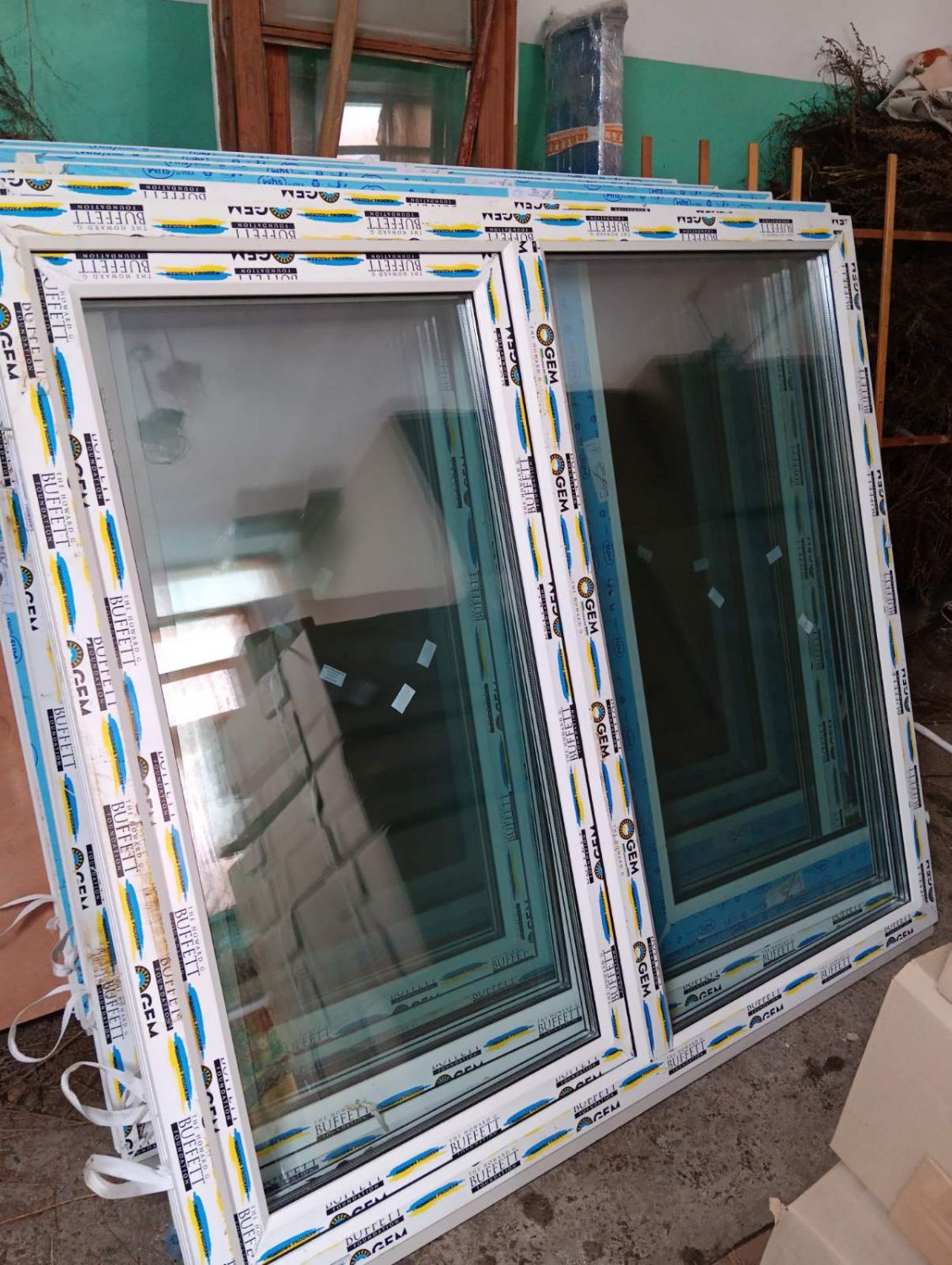 У семи школах та закладах освіти Світловодська замінили вікна, пошкоджені внаслідок ворожих обстрілів