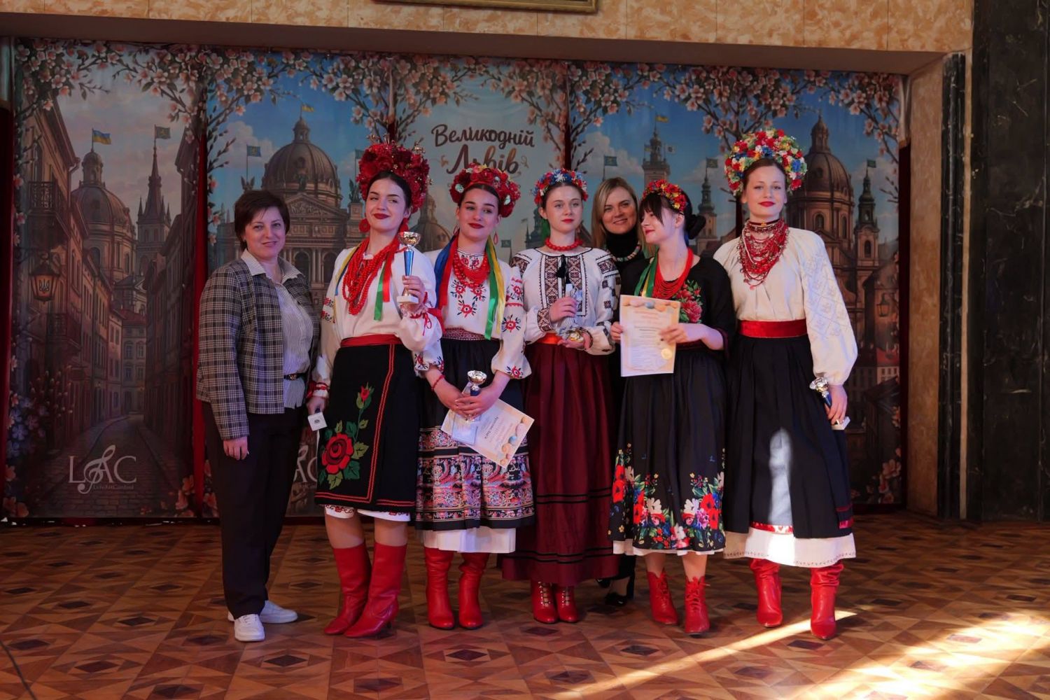 Вокальний ансамбль «Карамель» зі Світловодська привіз нагороди з фестивалю у Львові