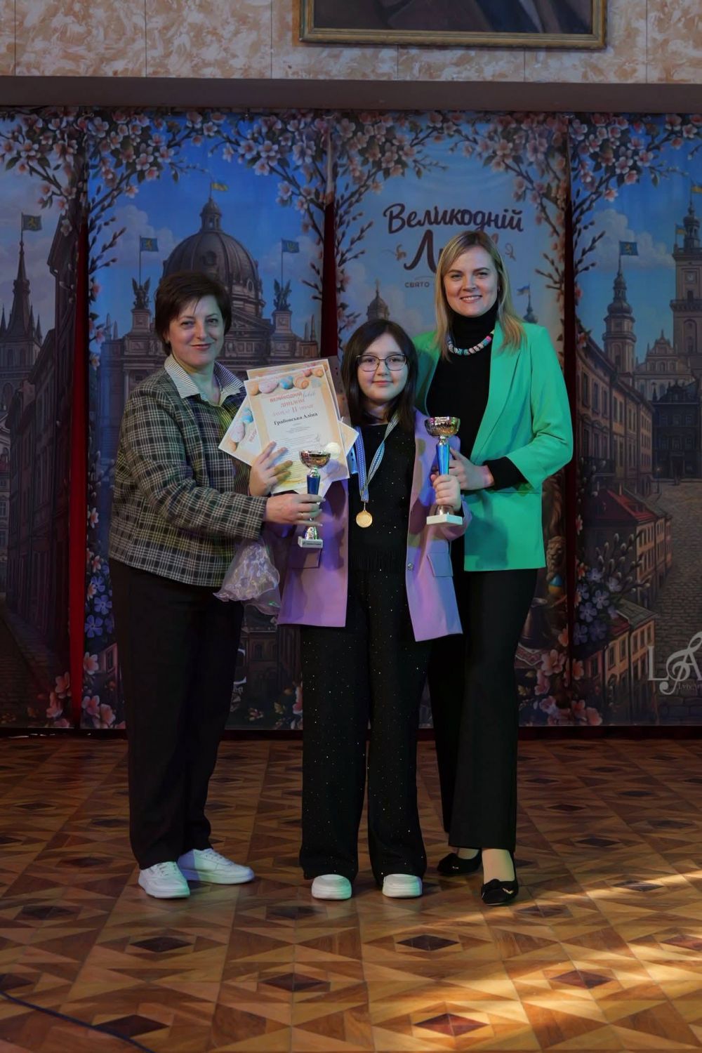 Вокальний ансамбль «Карамель» зі Світловодська привіз нагороди з фестивалю у Львові