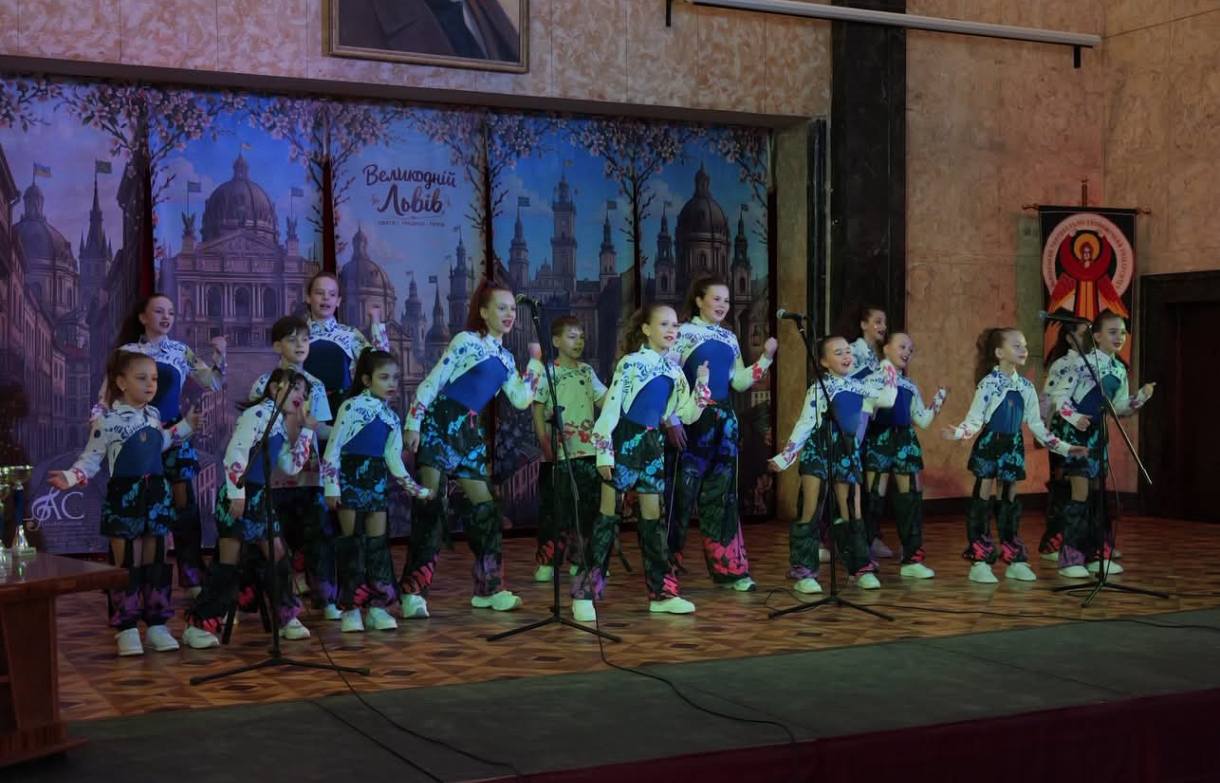 Вокальний ансамбль «Карамель» зі Світловодська привіз нагороди з фестивалю у Львові