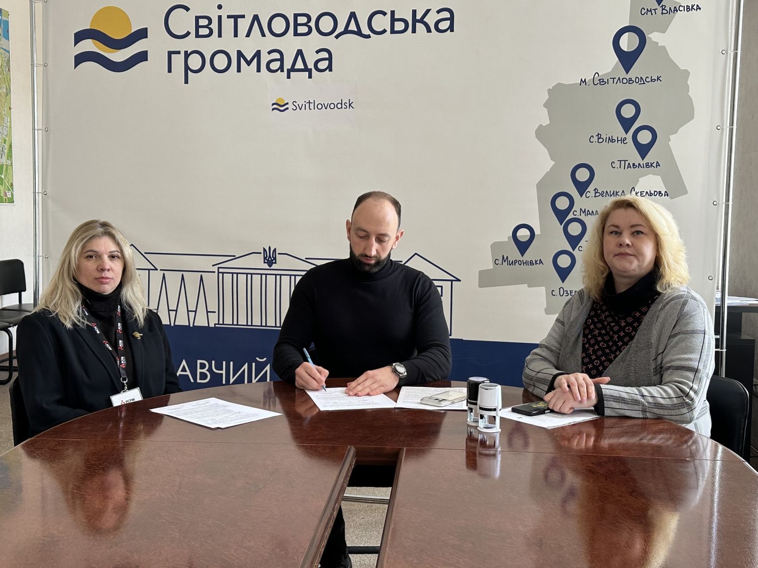 Світловодськ отримав зарядні станції та генератор від польських партнерів