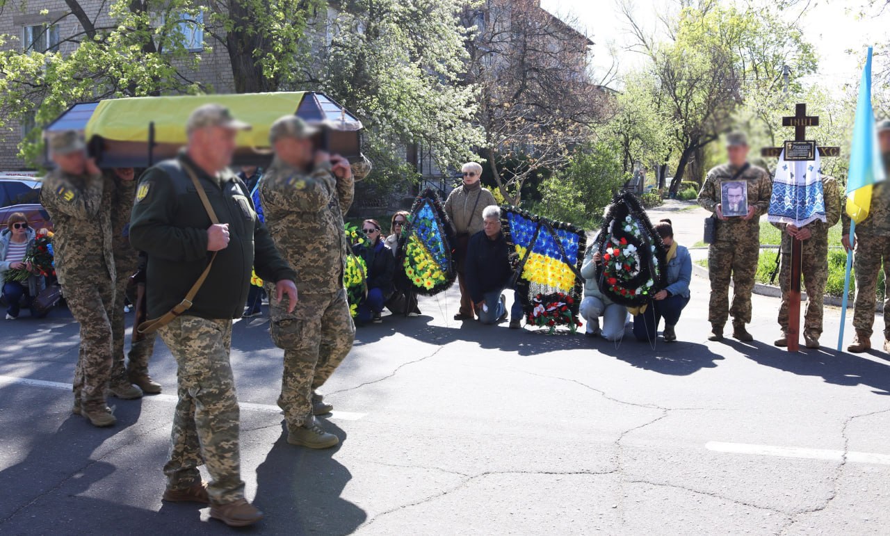 Світловодськ попрощався із захисником Костянтином Риженком