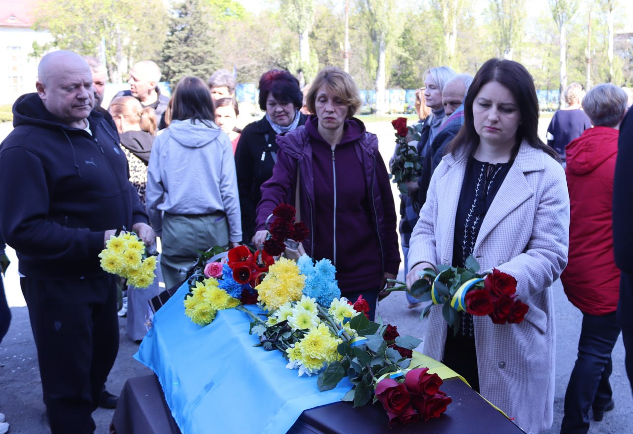 Світловодськ попрощався із захисником Олександром Одомічем