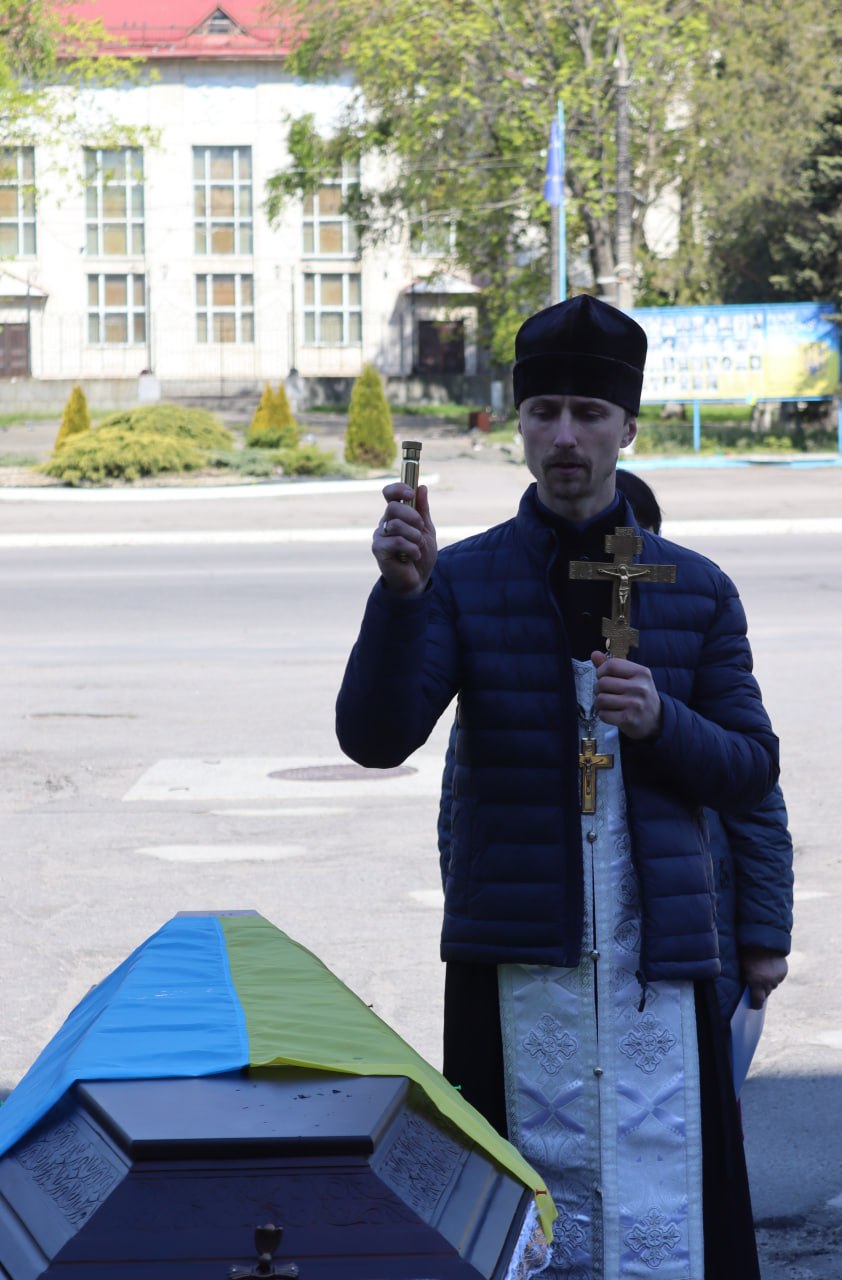 Світловодськ попрощався із захисником Олександром Одомічем