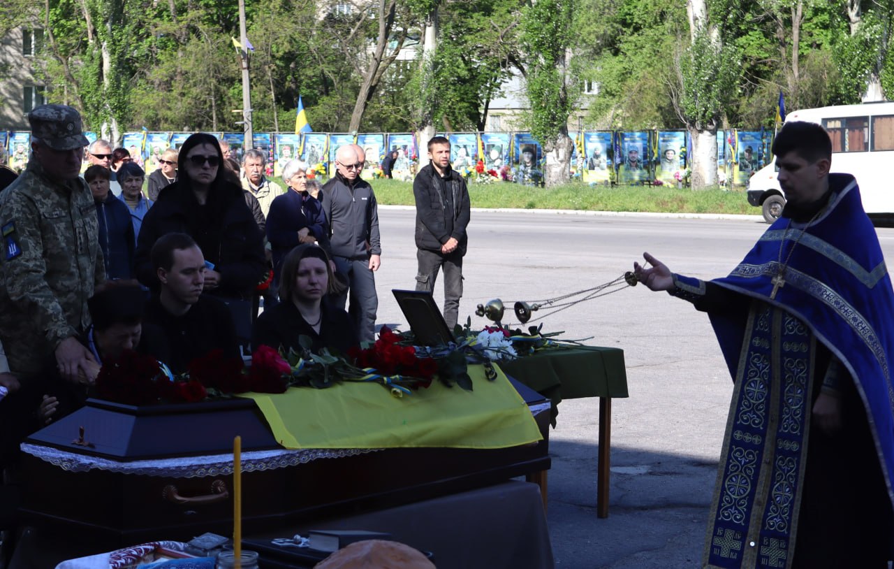 Світловодськ попрощався із захисником Сергієм Тараном
