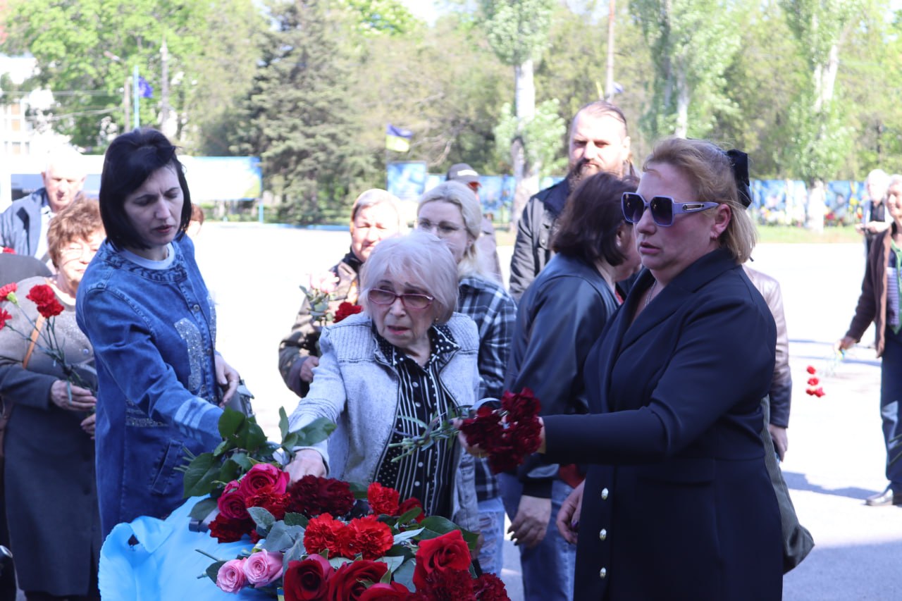 Світловодськ попрощався із захисником Сергієм Тараном