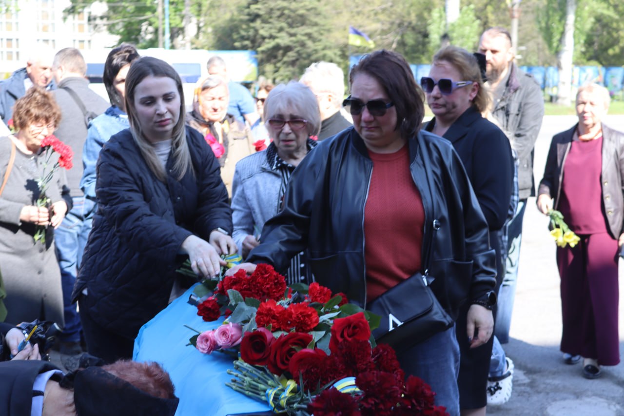 Світловодськ попрощався із захисником Сергієм Тараном